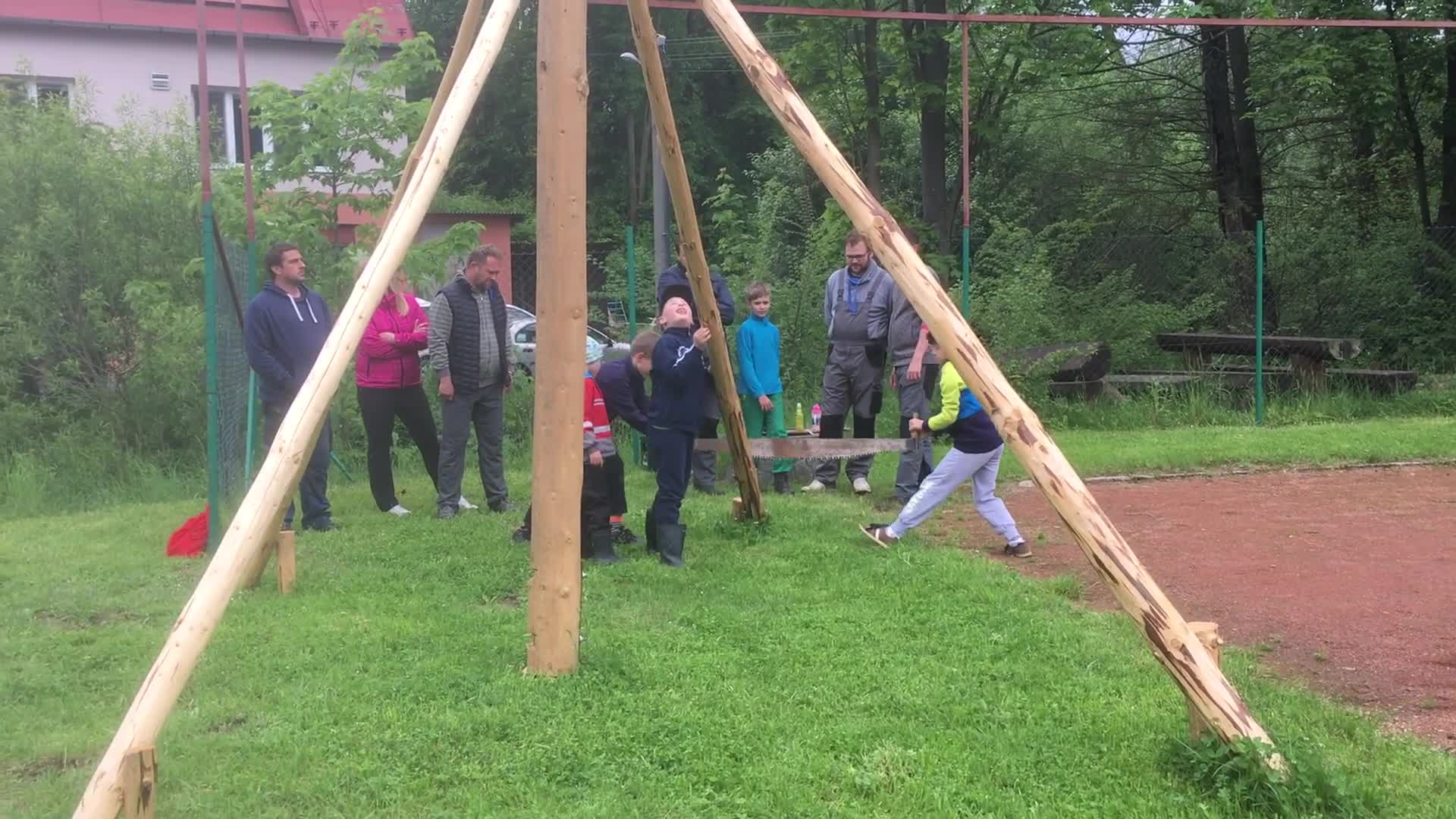 Kácení májky 2019